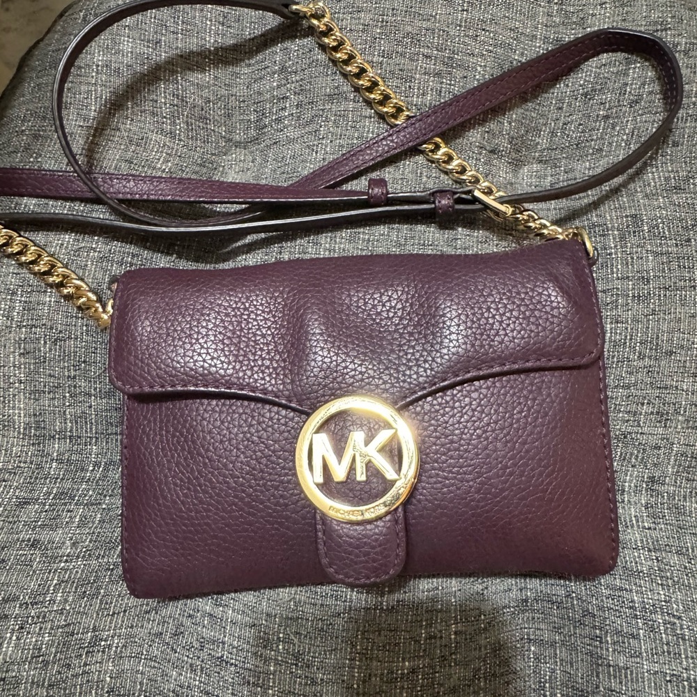 Leather Michael Kors Corssbody Bag